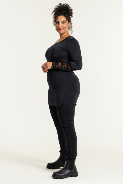 Sandgaard Blouse w. Long Lace Sleeve Top Black