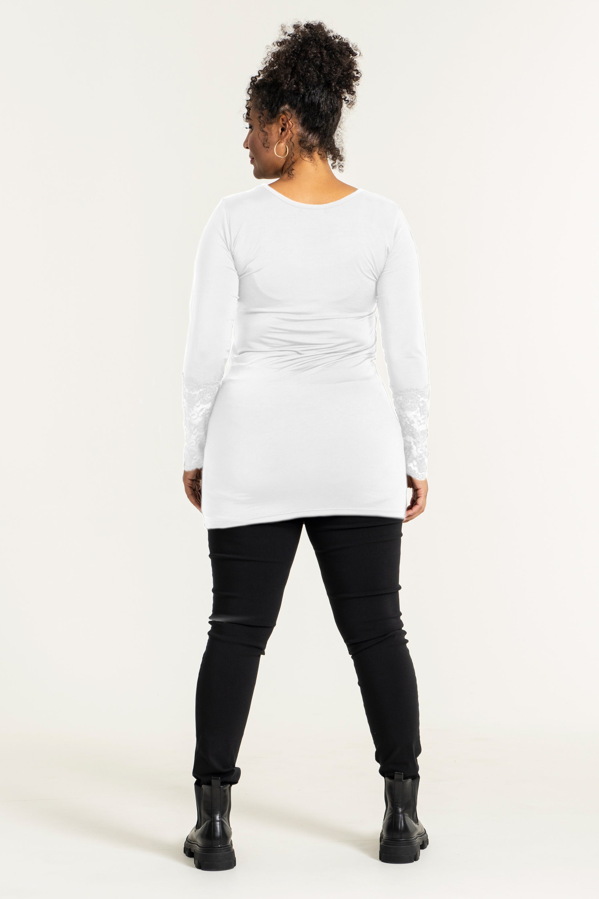 Sandgaard Blouse w. Long Lace Sleeve Top White